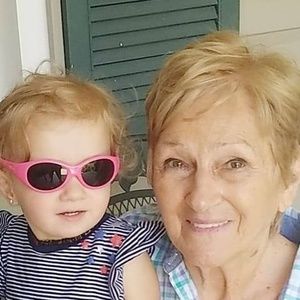 Meet your Posher, Carol